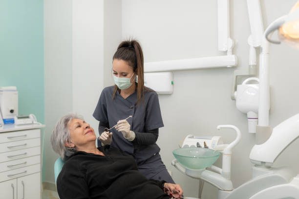 Best Dentist for Tooth Abscess  in St Ann, MO